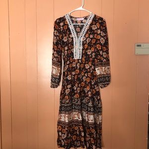 Women’s floral dress western/hippie chic